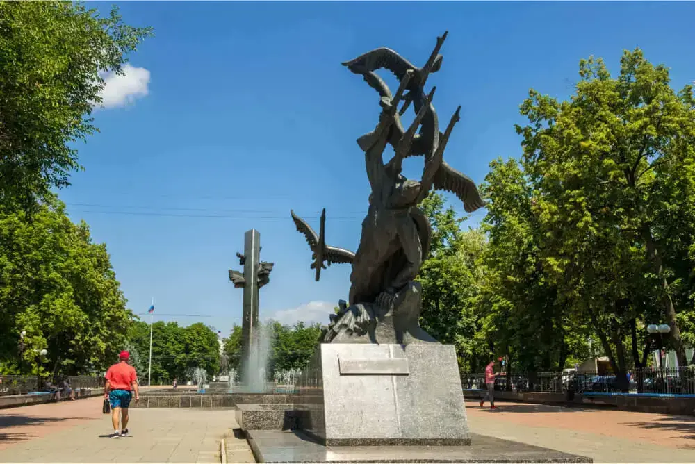 Памятник неизвестному солдату, Луганск